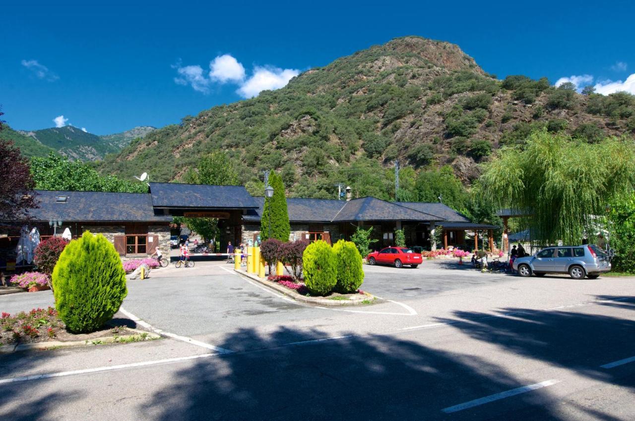 Camping Bungalows La Borda Del Pubill Рибера-де-Кардос Экстерьер фото