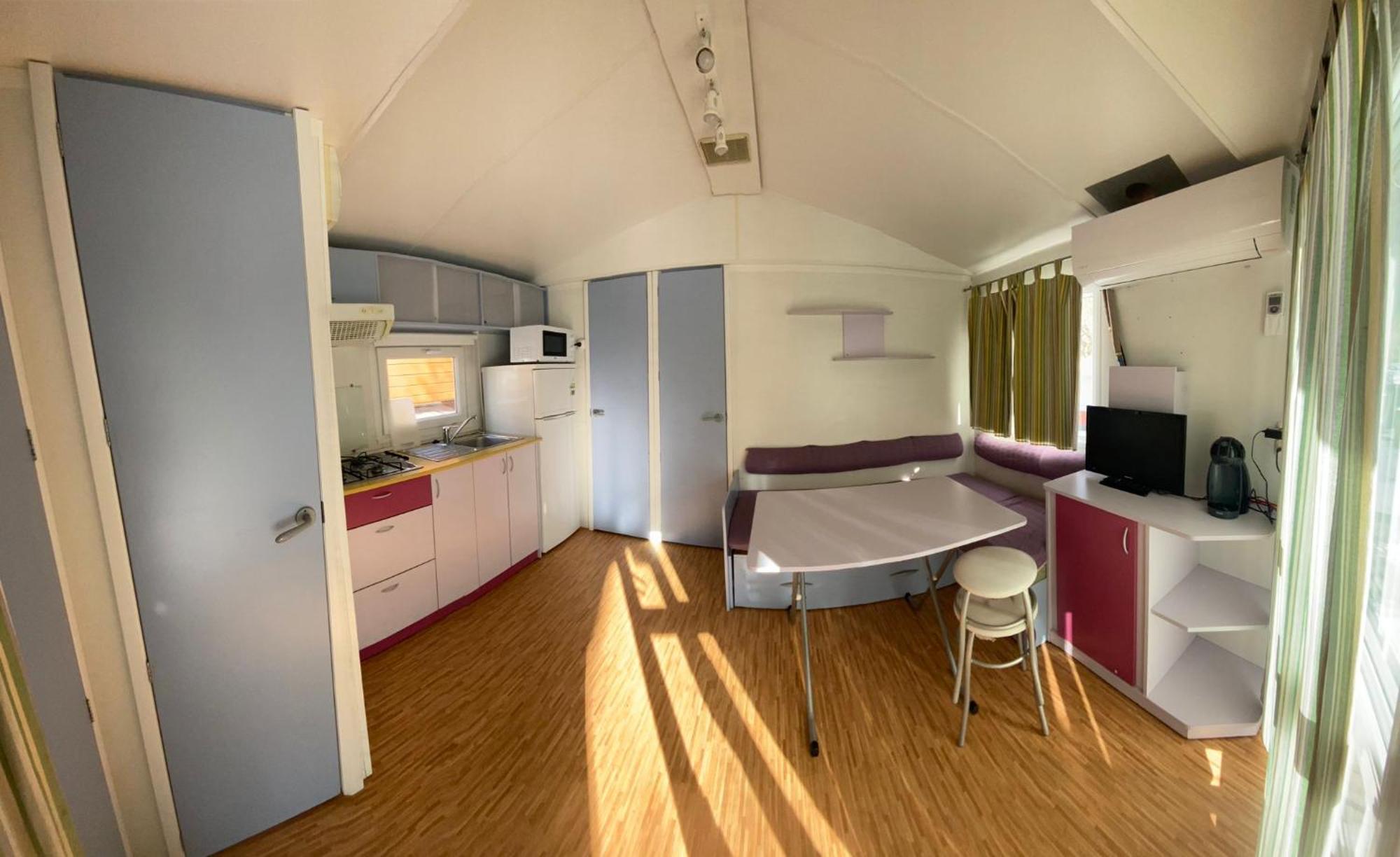 Camping Bungalows La Borda Del Pubill Рибера-де-Кардос Экстерьер фото