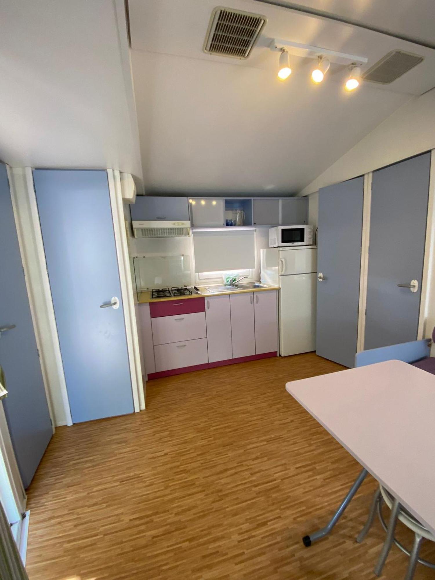 Camping Bungalows La Borda Del Pubill Рибера-де-Кардос Экстерьер фото