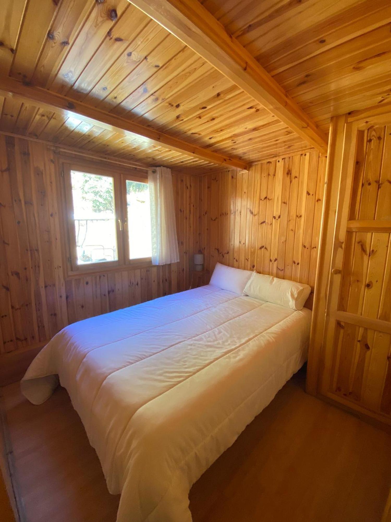 Camping Bungalows La Borda Del Pubill Рибера-де-Кардос Экстерьер фото